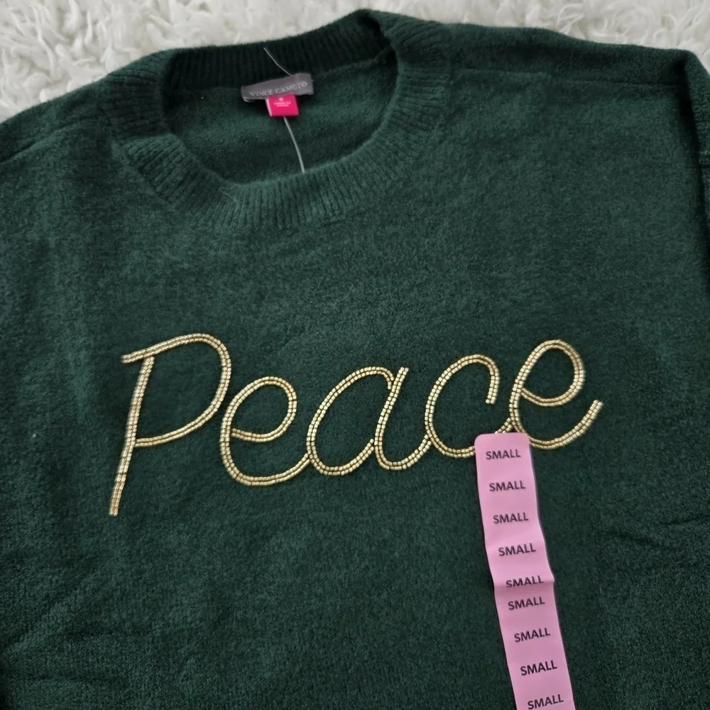 Vince Camuto Women'sa Holiday Sweater. Color: Peace. Size Small. New.Cozy Holi